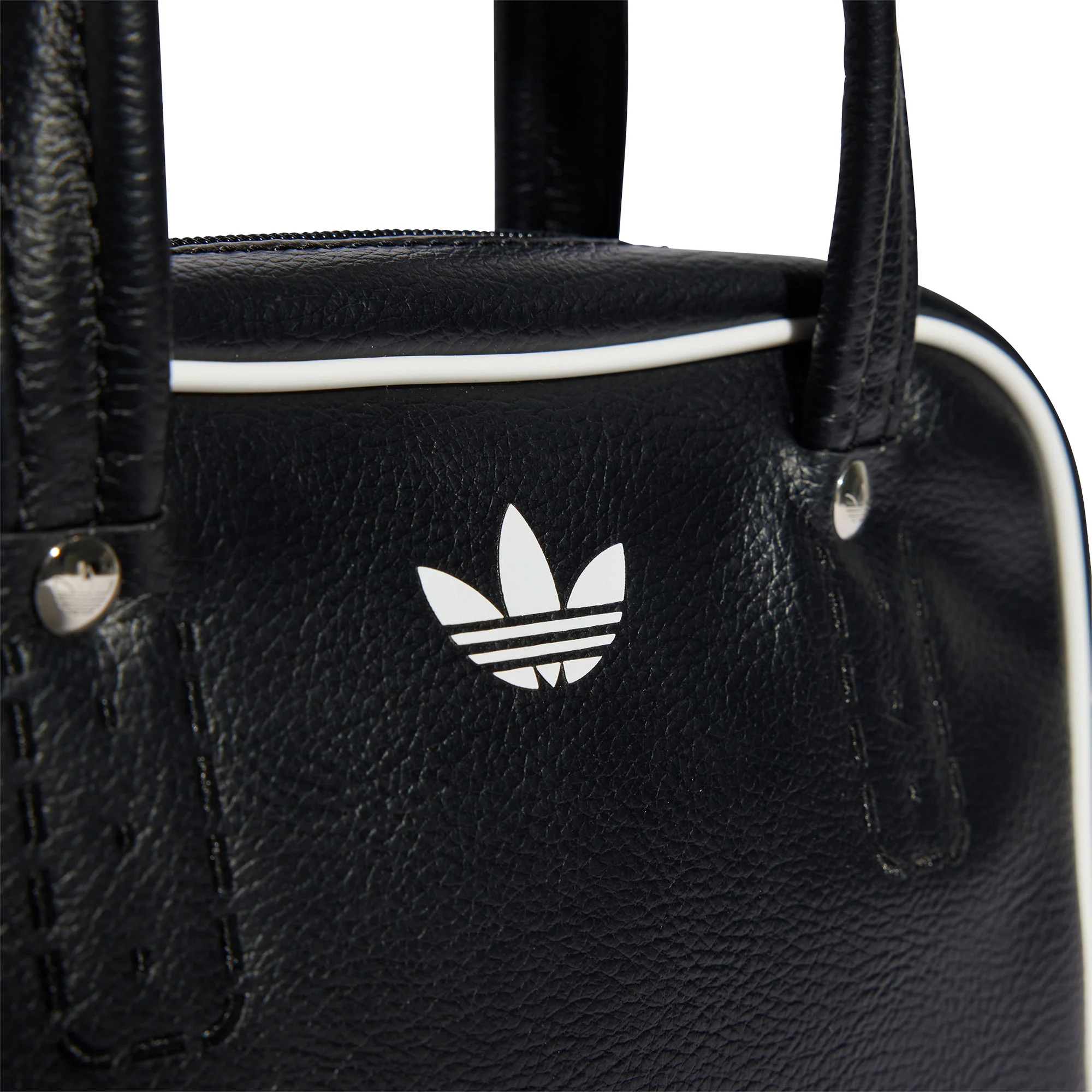 Adidas Originals Adicolor SB Black - Image 4