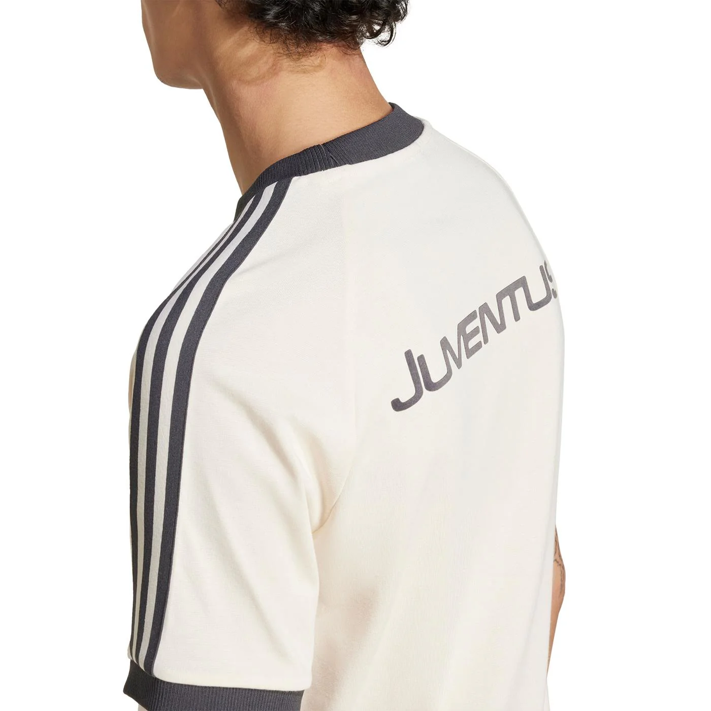Adidas Originals Juventus OG 3S Tee Wonder White - Image 4