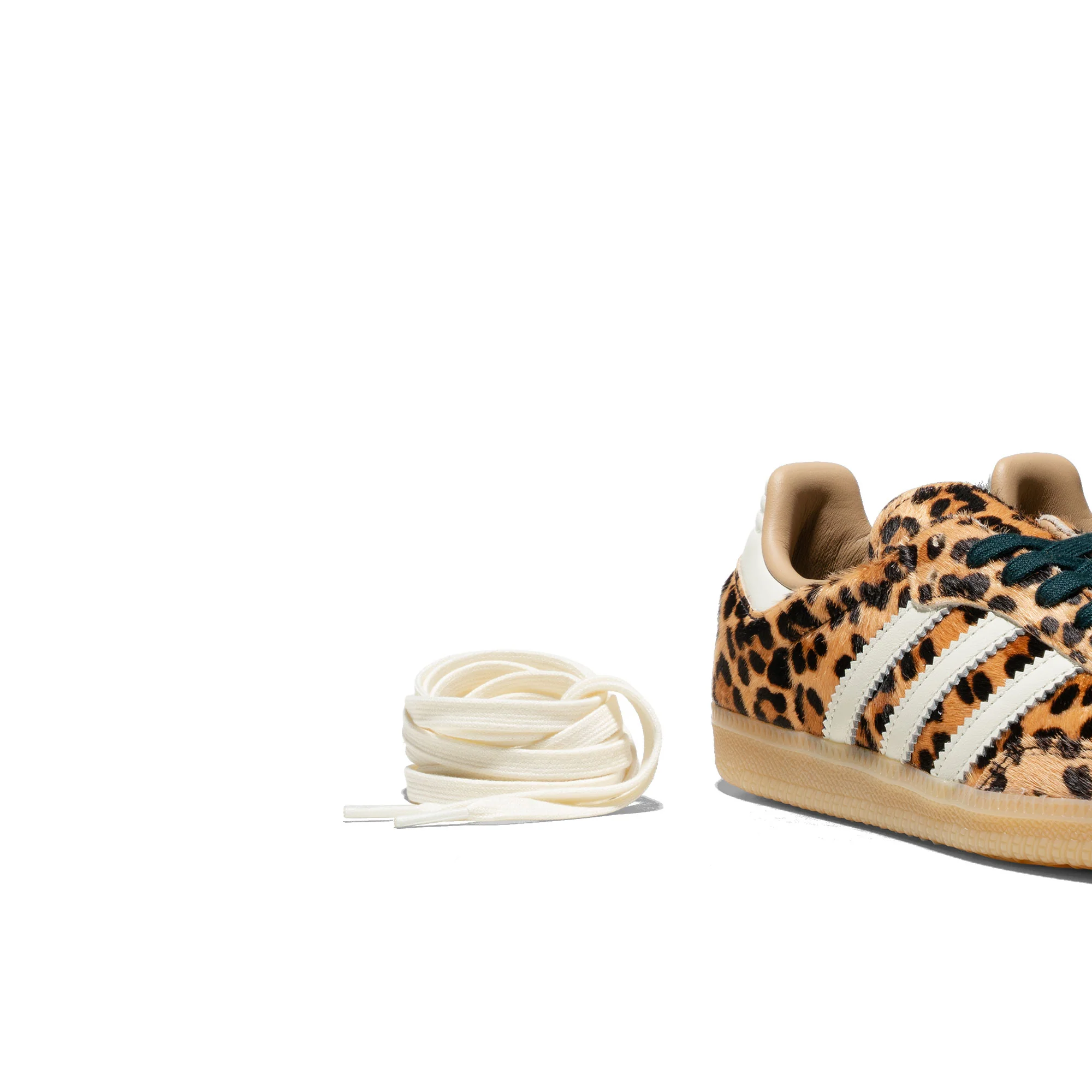 Adidas Originals Samba OG W Magic Beige/Ivory/Gum - Image 4