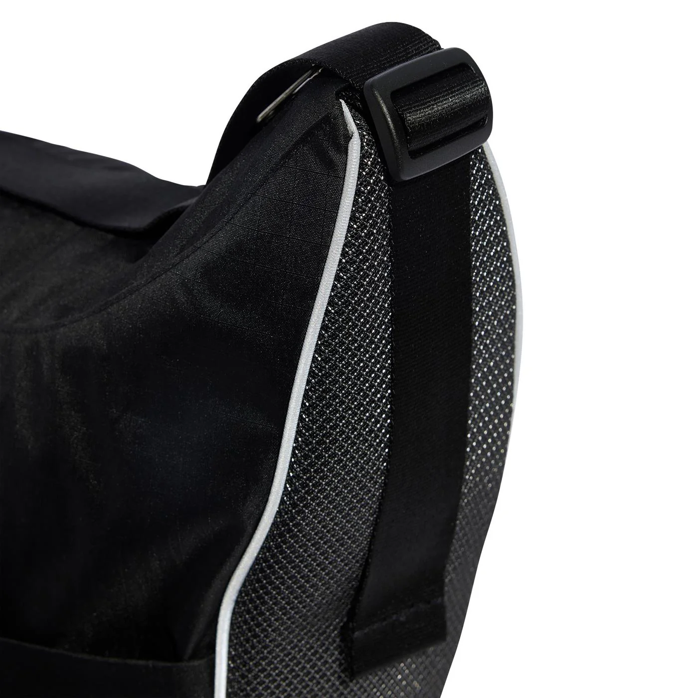 Adidas Originals Shopper Black - Image 4
