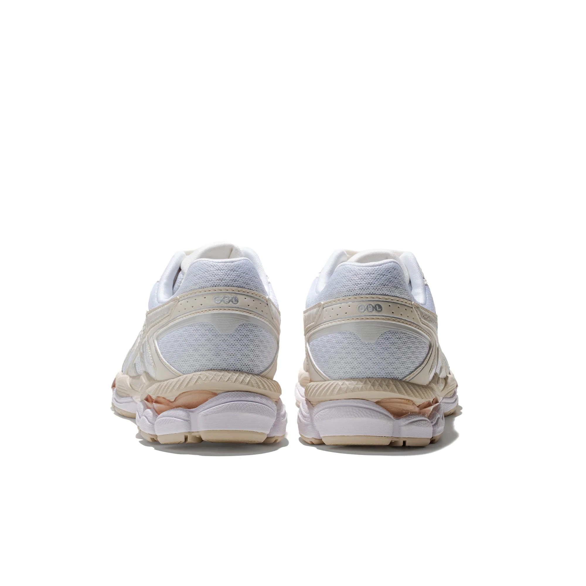 Asics Gel-Cumulus 16 White/Cream - Image 4