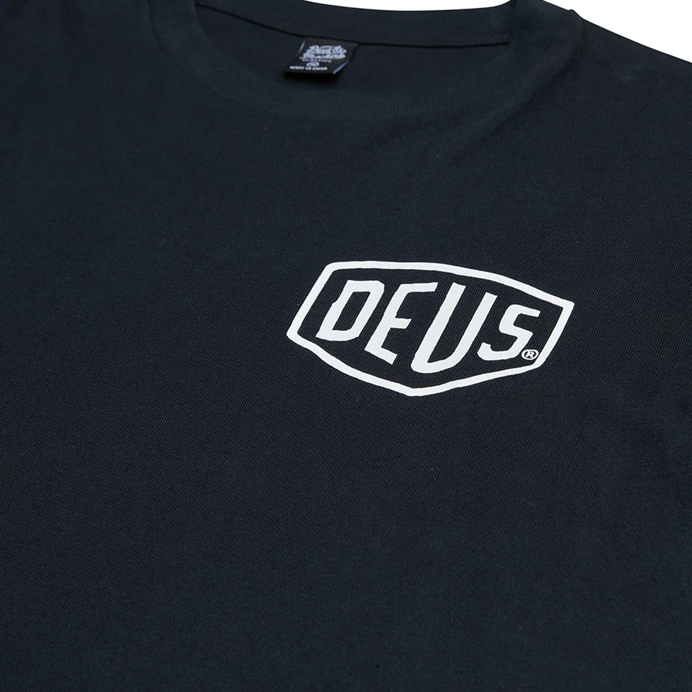 Deus Ex Machina Carby Pickup Tee Black - Image 4