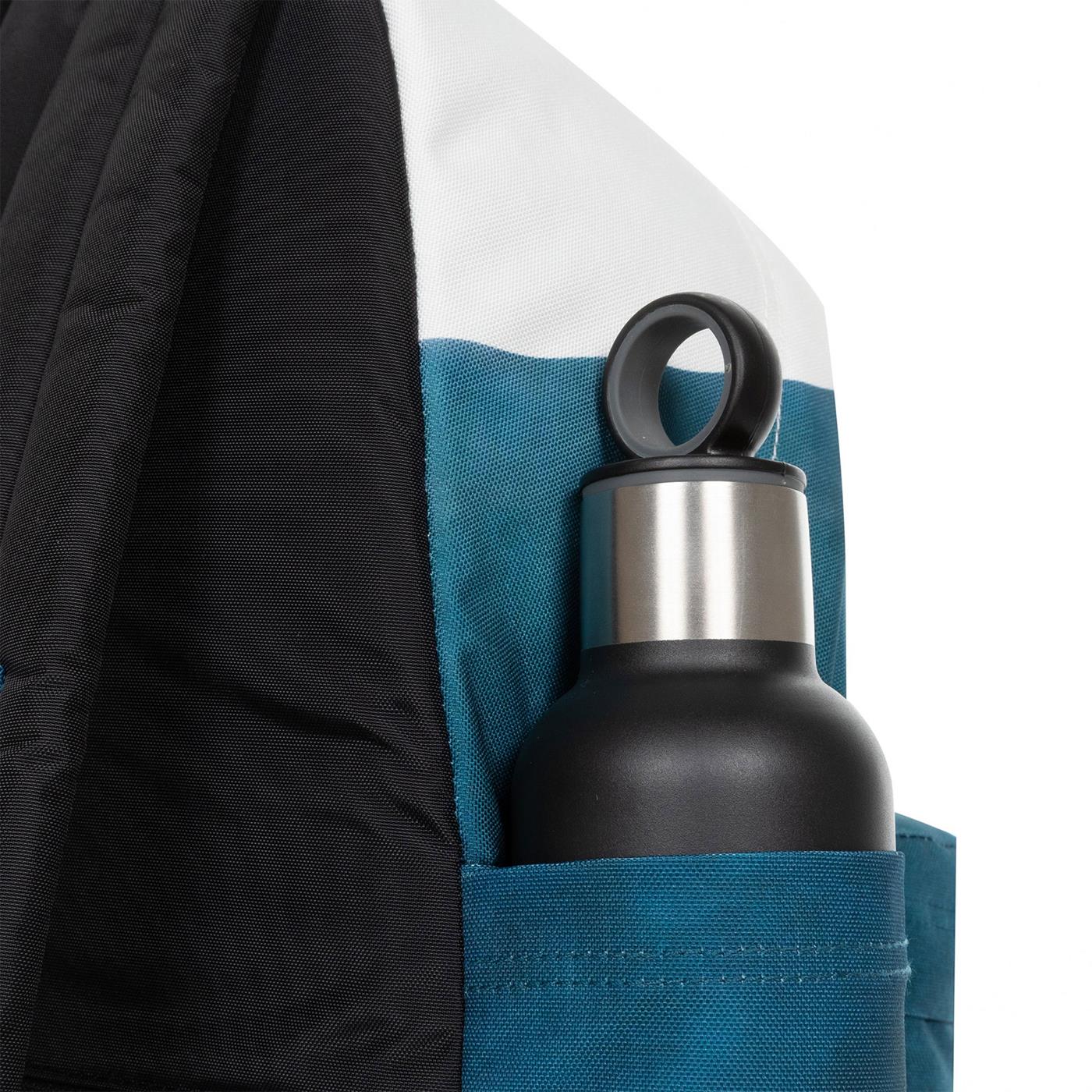 Eastpak x Jaws Day Pakr Jaws Poster - Image 6