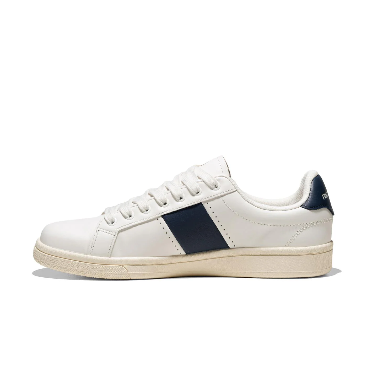 Fred Perry B721 Leather Perf/Branded Snow White/Snow White - Image 3