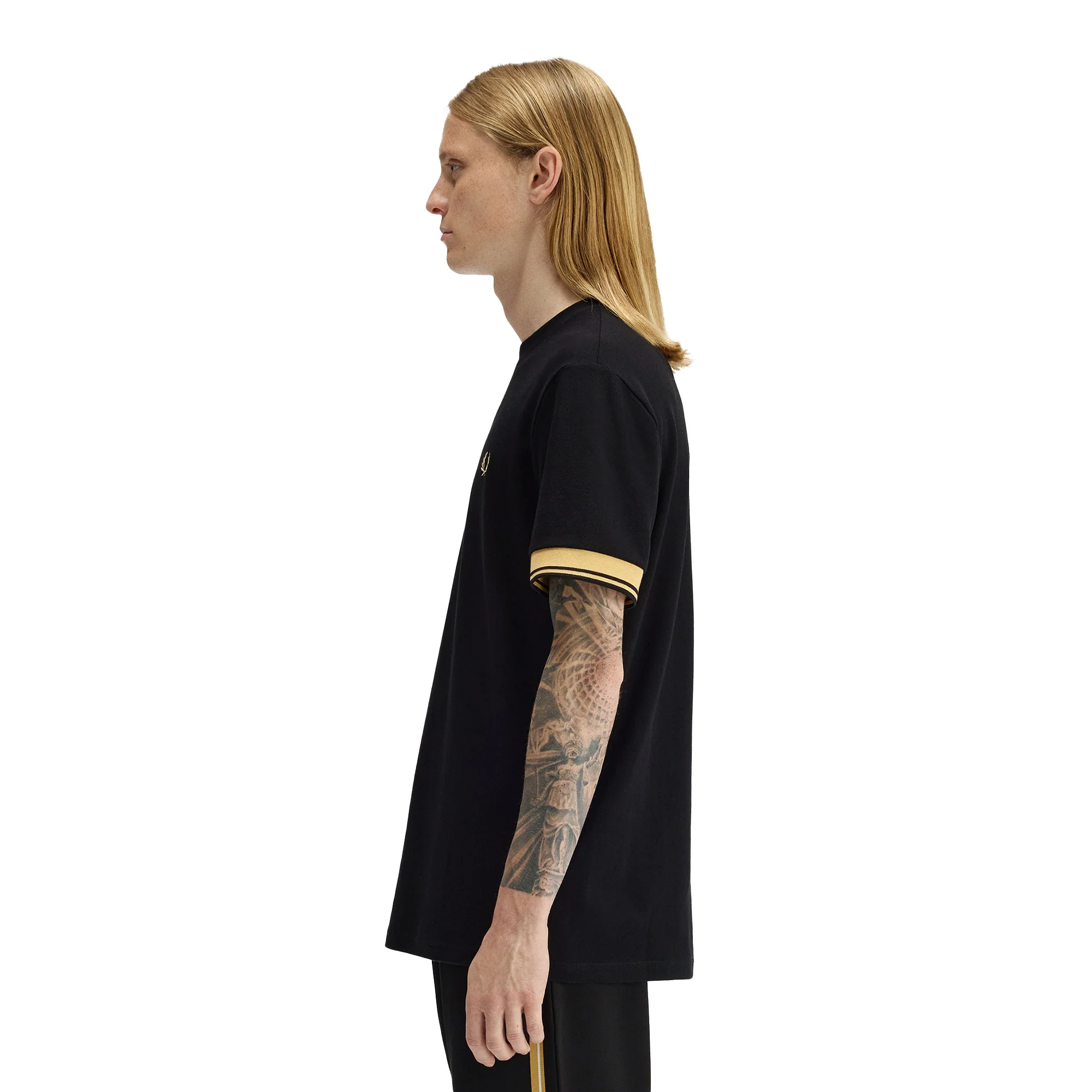 Fred Perry Twin Tipped Cuff T-Shirt Black/Champagne - Image 2