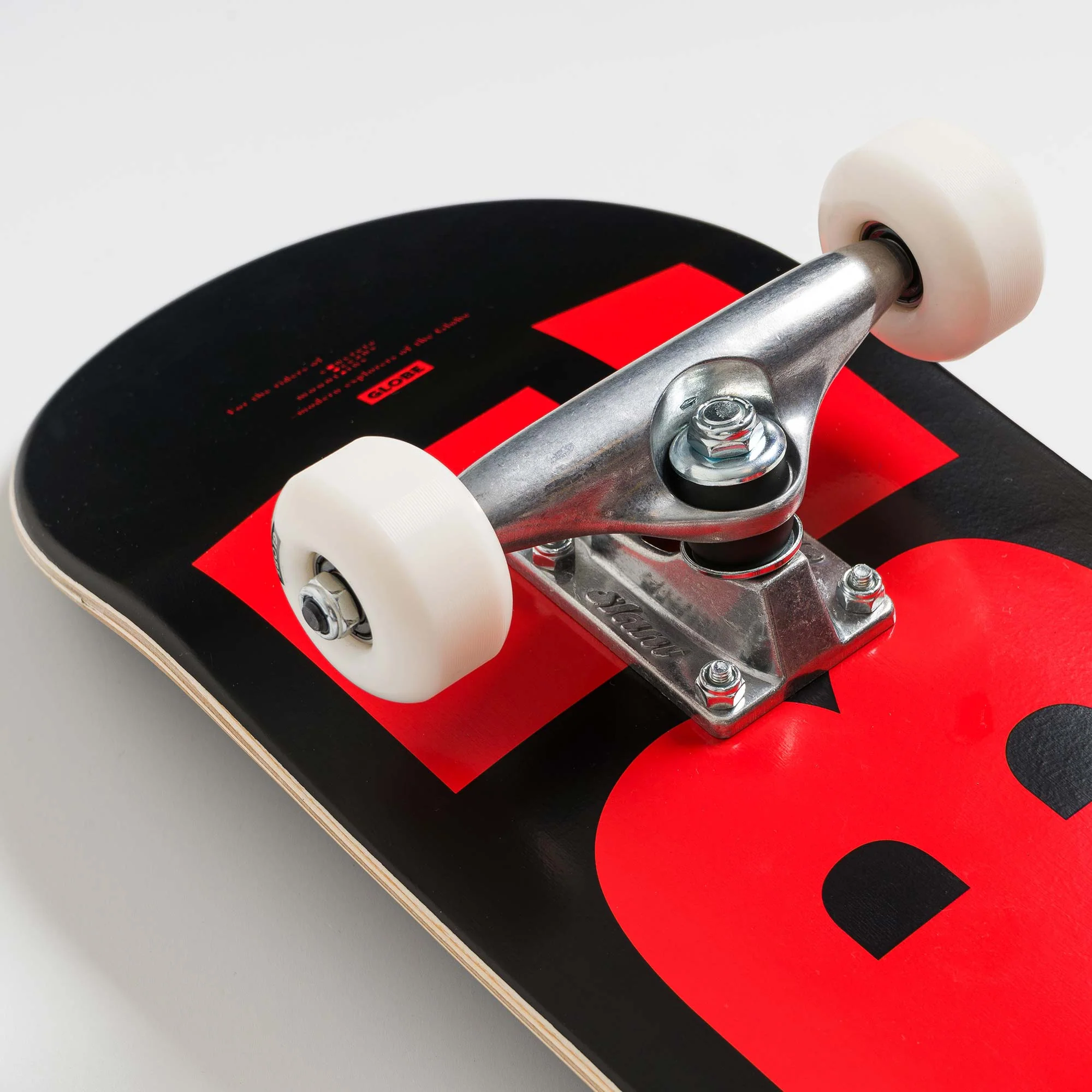Globe G0 Fubar 7.75" Skateboard Complete Black/Red - Image 4
