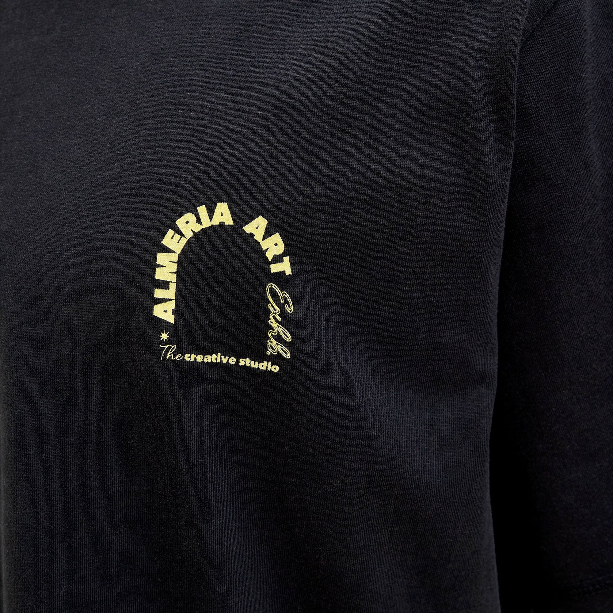 Jack & Jones Almeria World Tee SS Crew Neck Black - Image 4