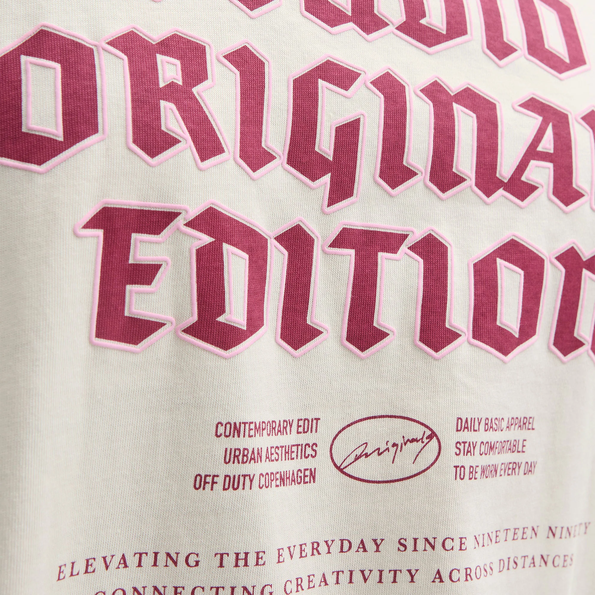 Jack & Jones Meadows Typo Tee SS Crew Neck Antique White - Image 3