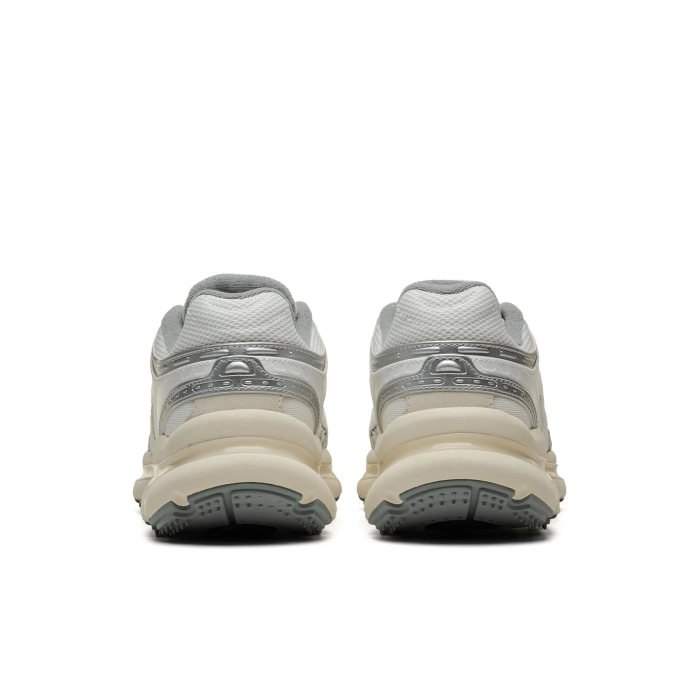 Lacoste L003 2K24 White/Grey - Image 4