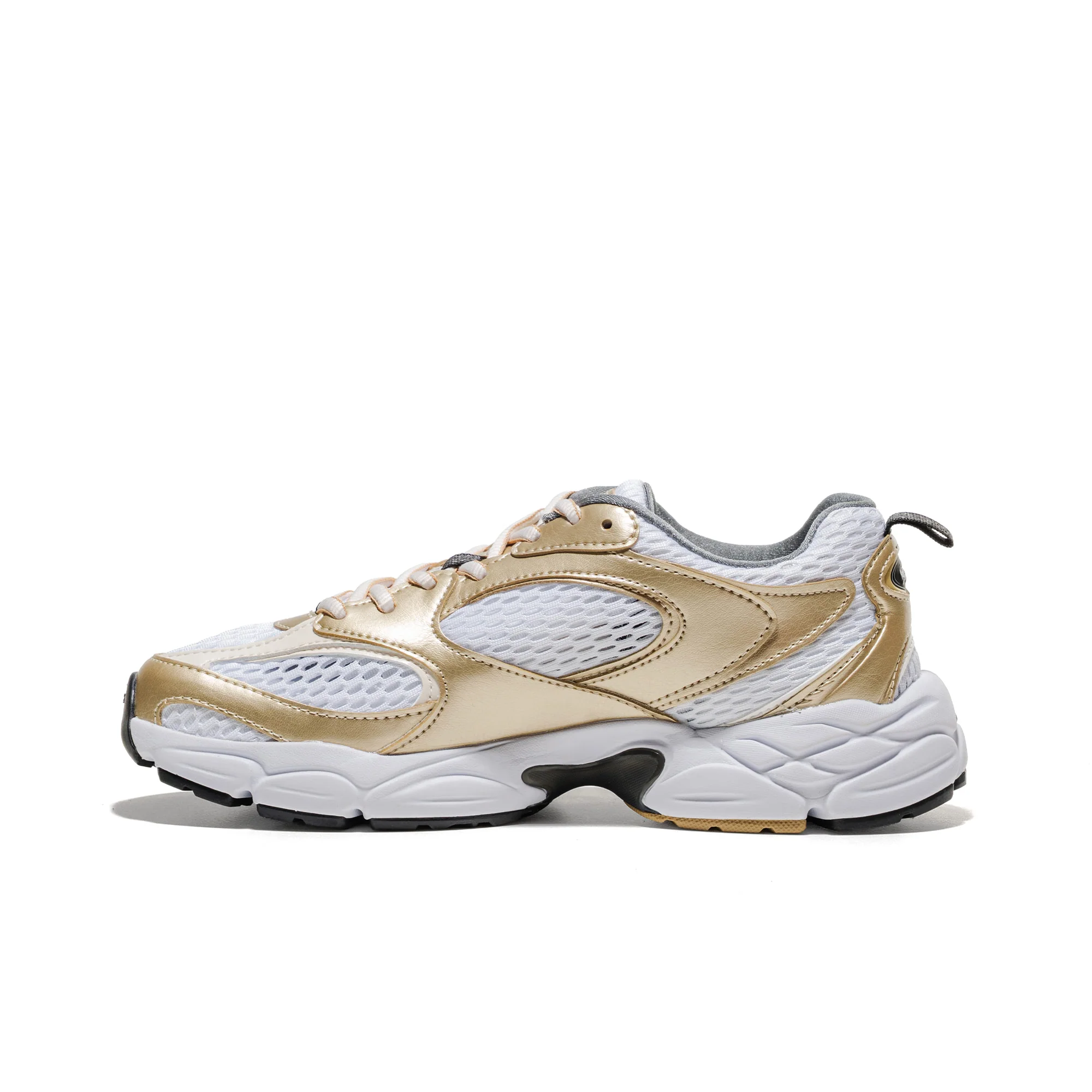 Lacoste Storm 96 2K White/Gold - Image 2