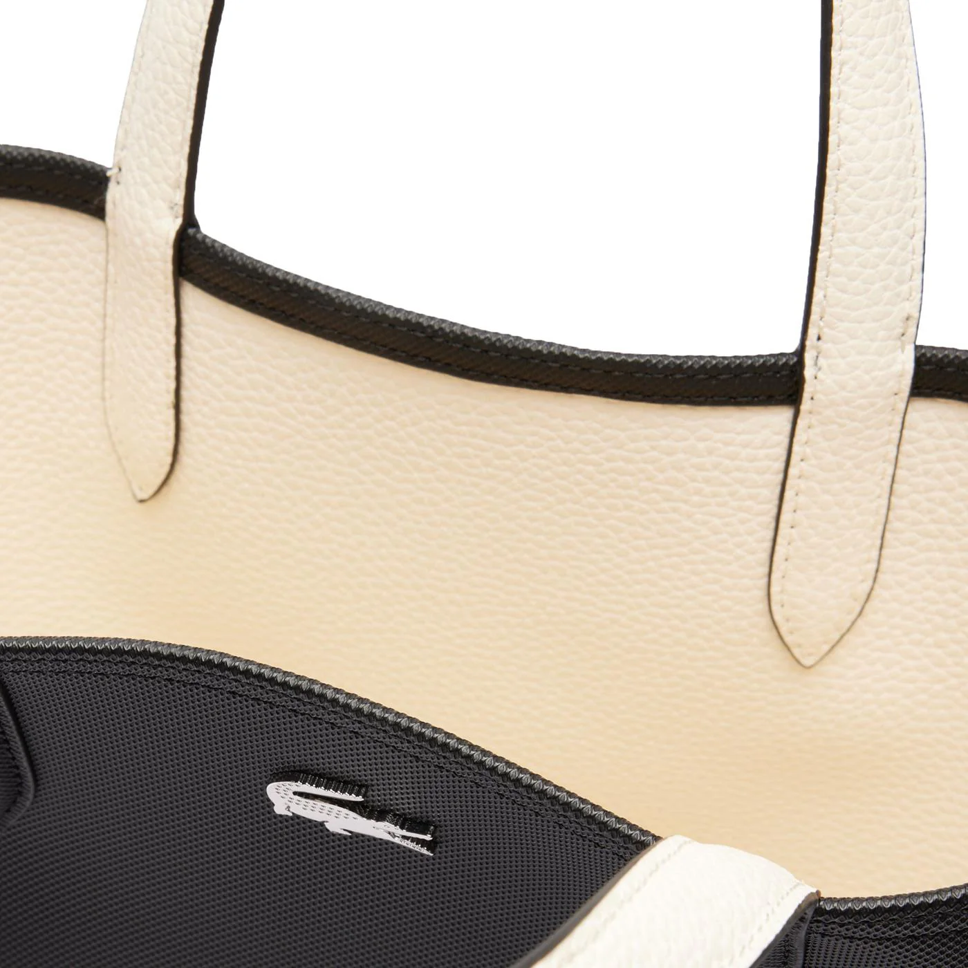 Lacoste Vertical Shopping Bag Black/Flour - Image 3