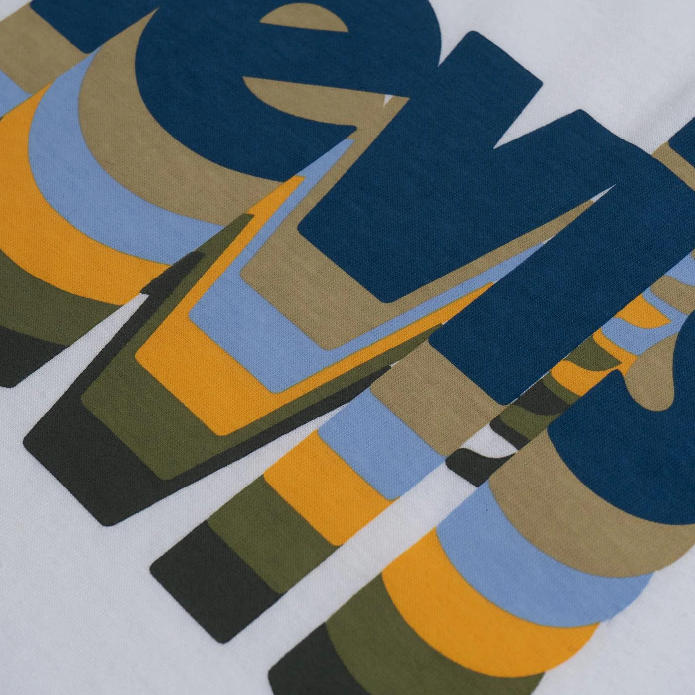 Levis Layered Poster Logo Tee Bright White - Image 2