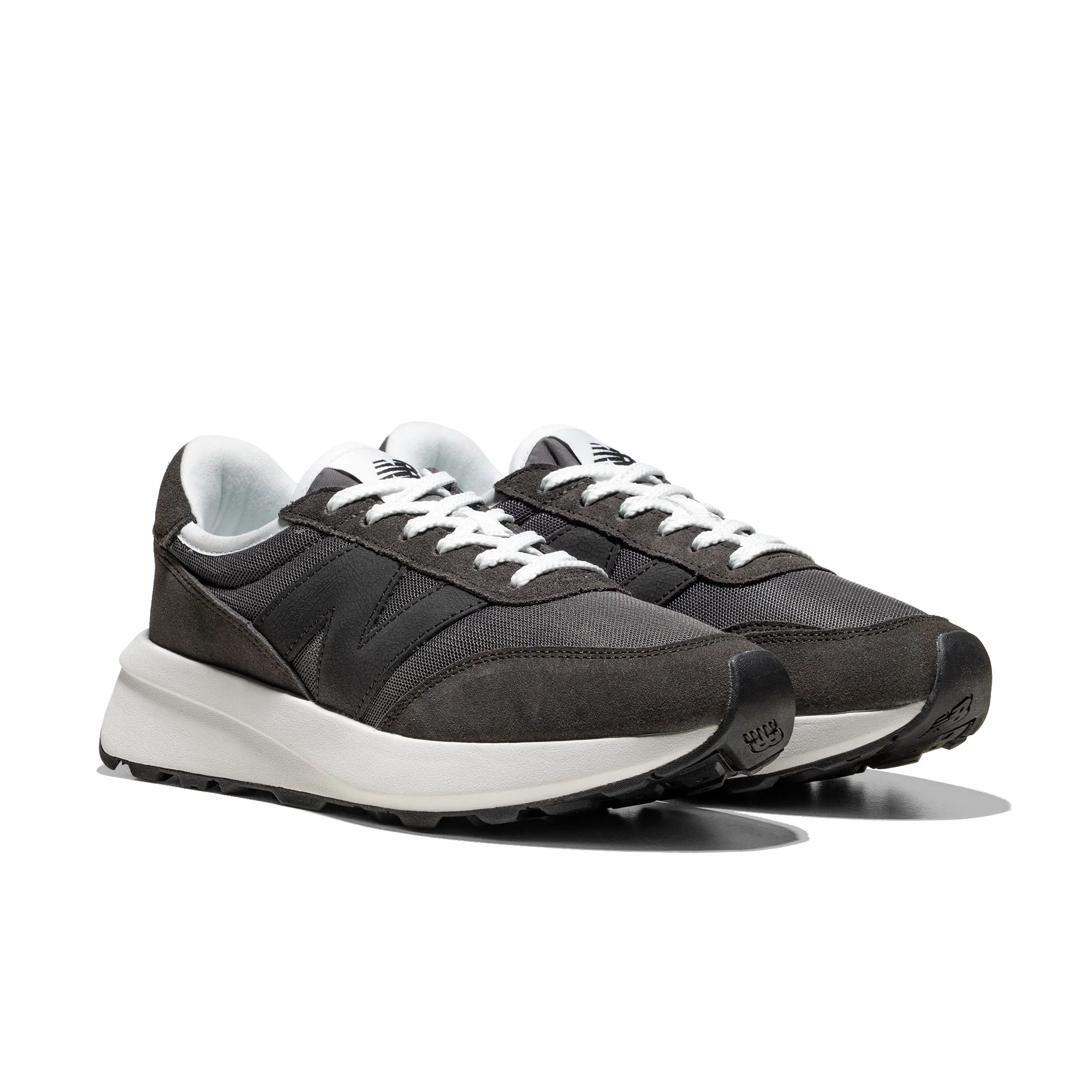 New Balance 370 Black/Cement - Image 2