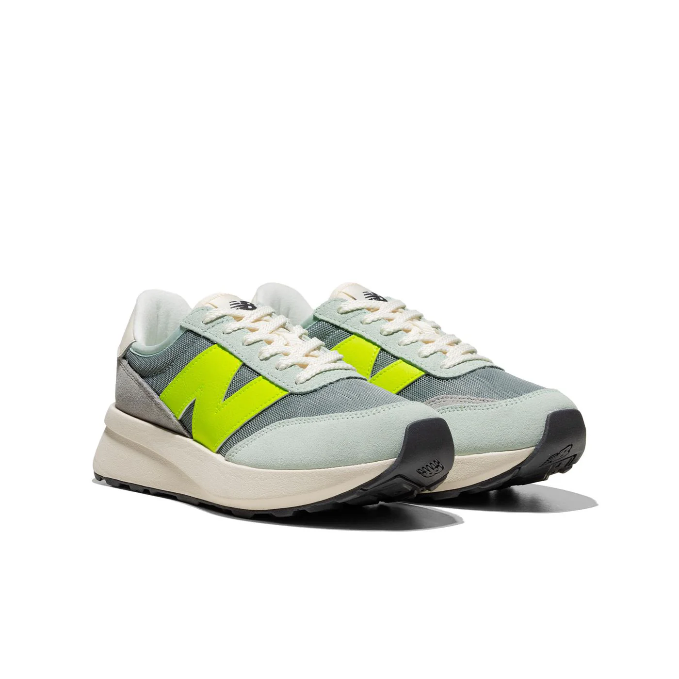 New Balance 370 Clay Ash/Concrete - Image 2