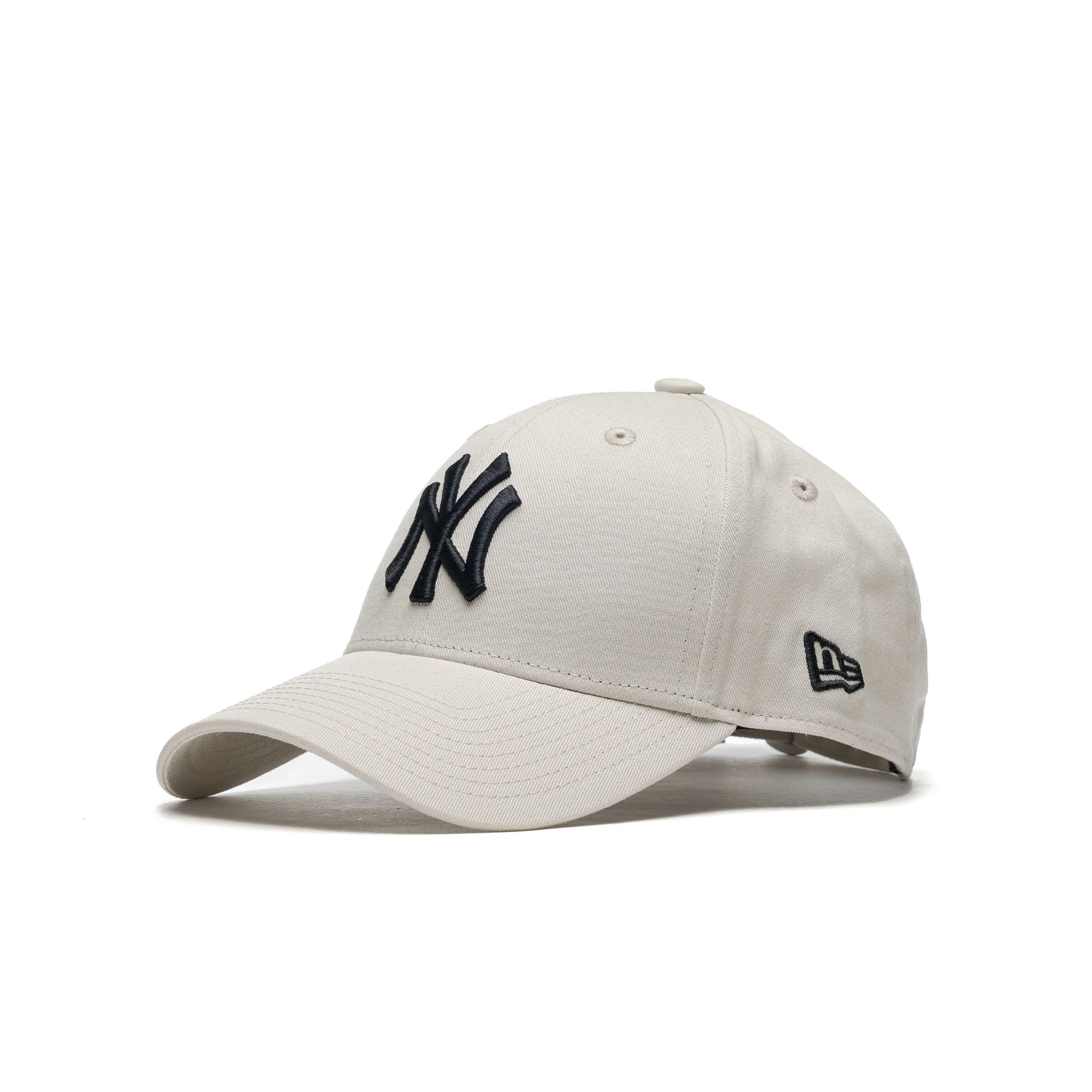 New Era League Essential 940 NY Yankees Stone/Black - Image 2