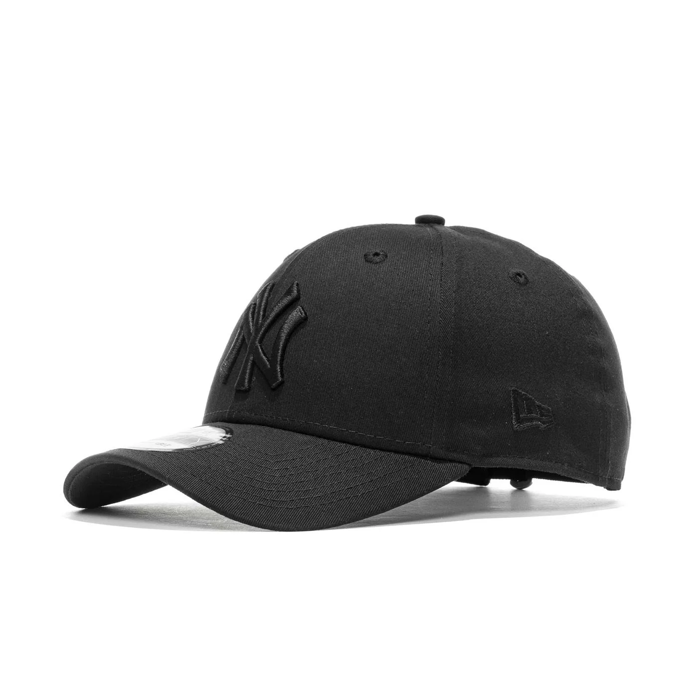 New Era MLB League Essential 940 NY Yankees Black/Black - Image 2