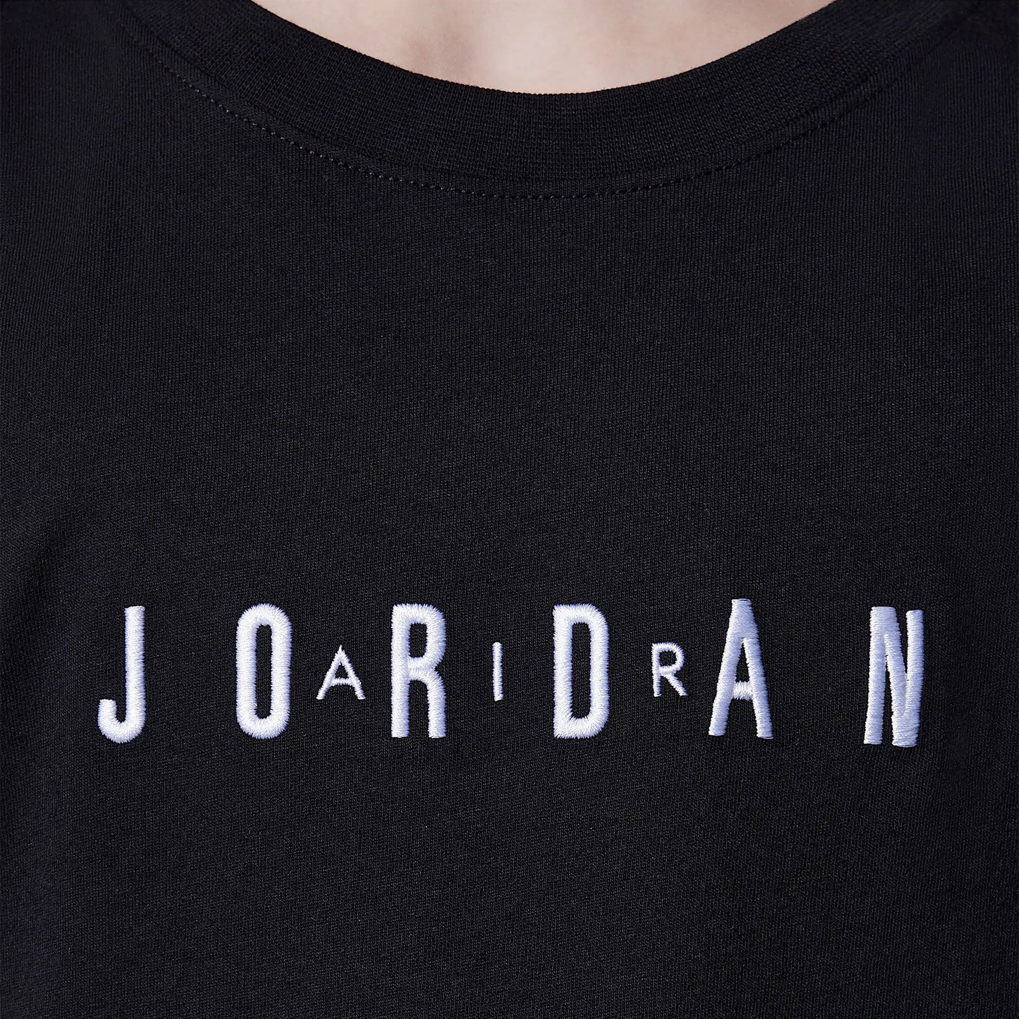 Nike Jordan Boys MJ Wordmark Embroidered Tee Black - Image 4
