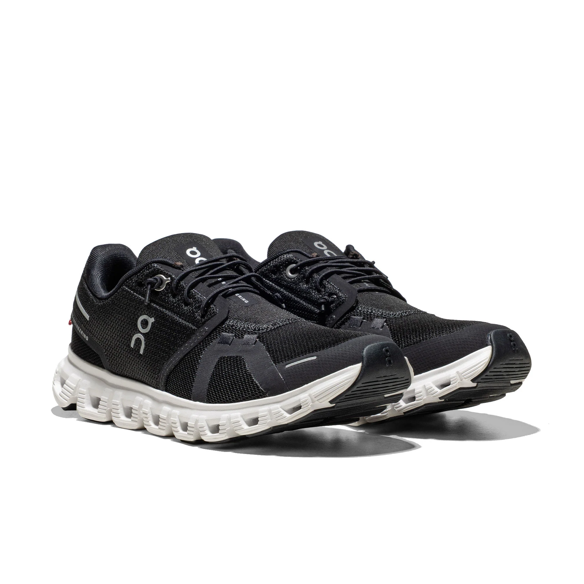 On Running Cloud 6 Black/White - Image 2