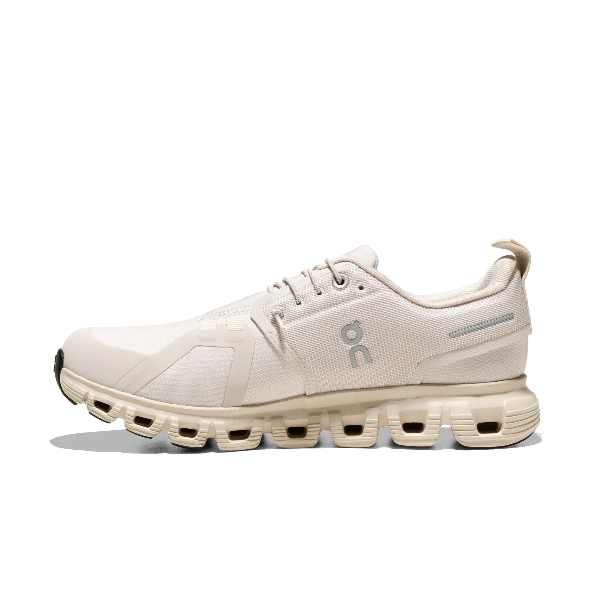 On Running Cloud 6 WP Pearl/Cream - Image 3