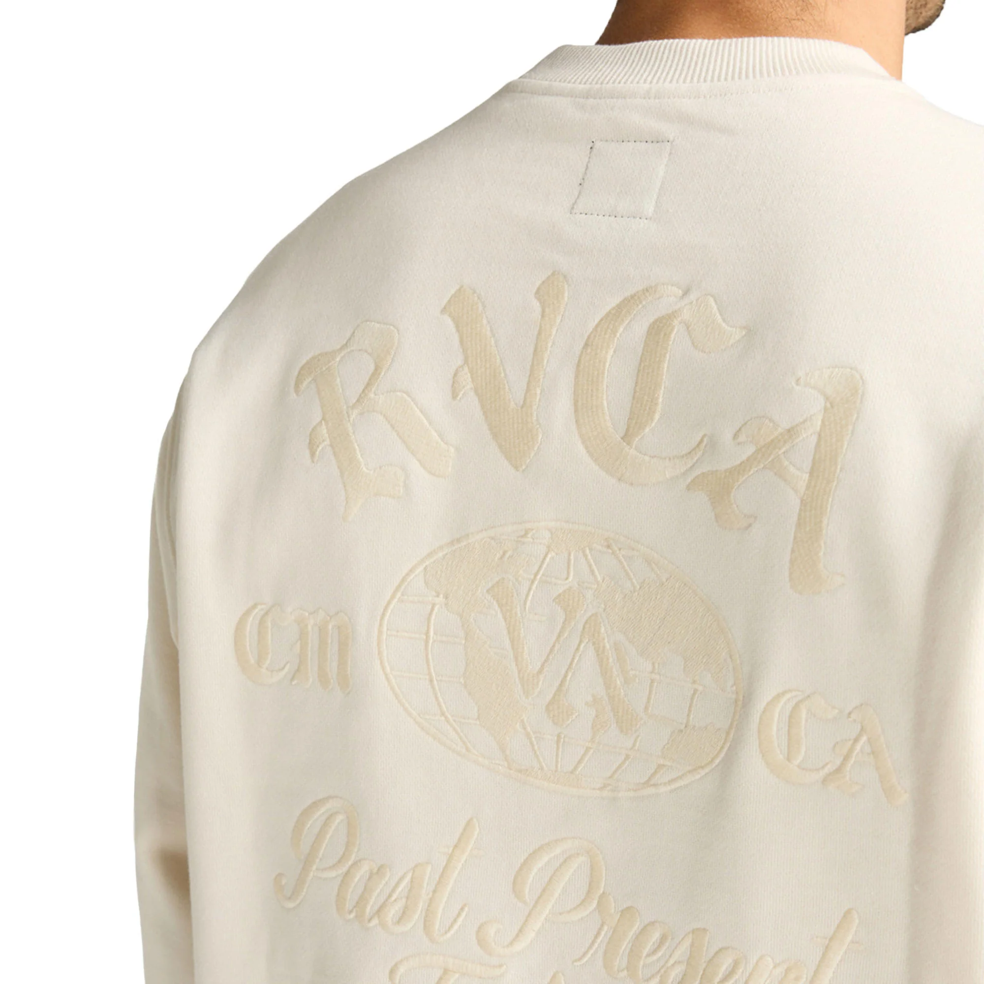 RVCA VA Worldwide Crew Salt - Image 3