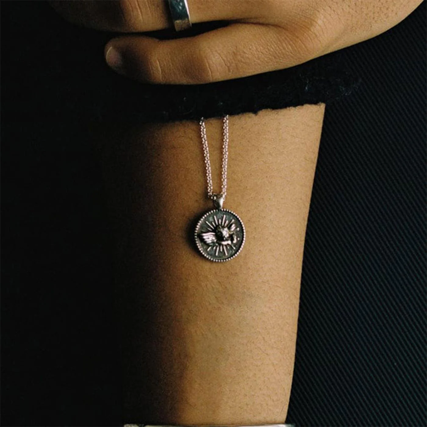 TwoJeys Angel Necklace Silver - Image 4