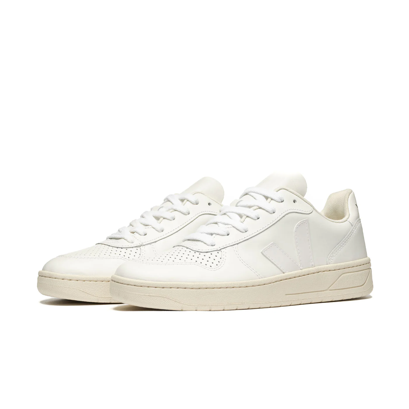 Veja V-10 Leather Extra-White - Image 3